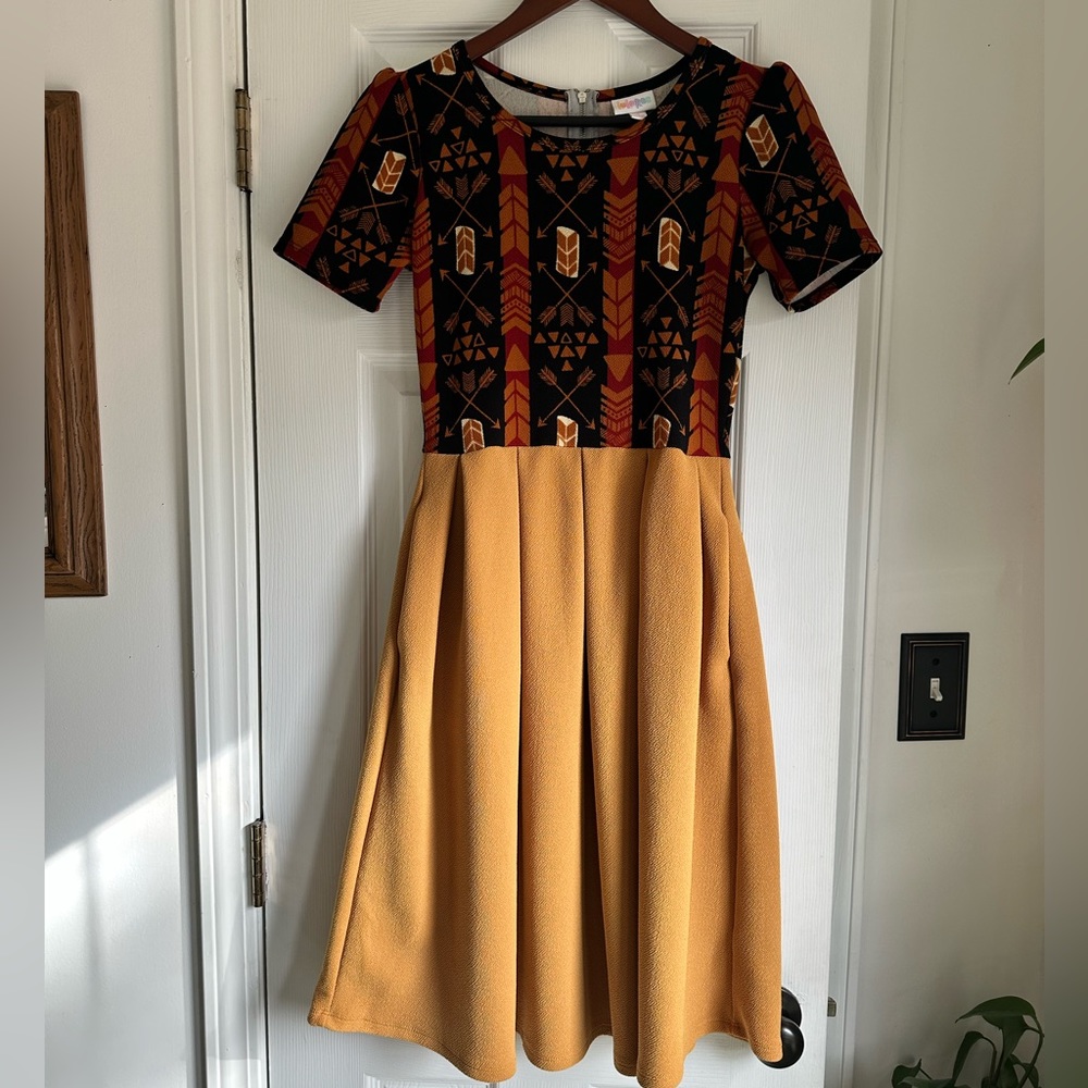 Lularoe multi patterned yellow dress like new